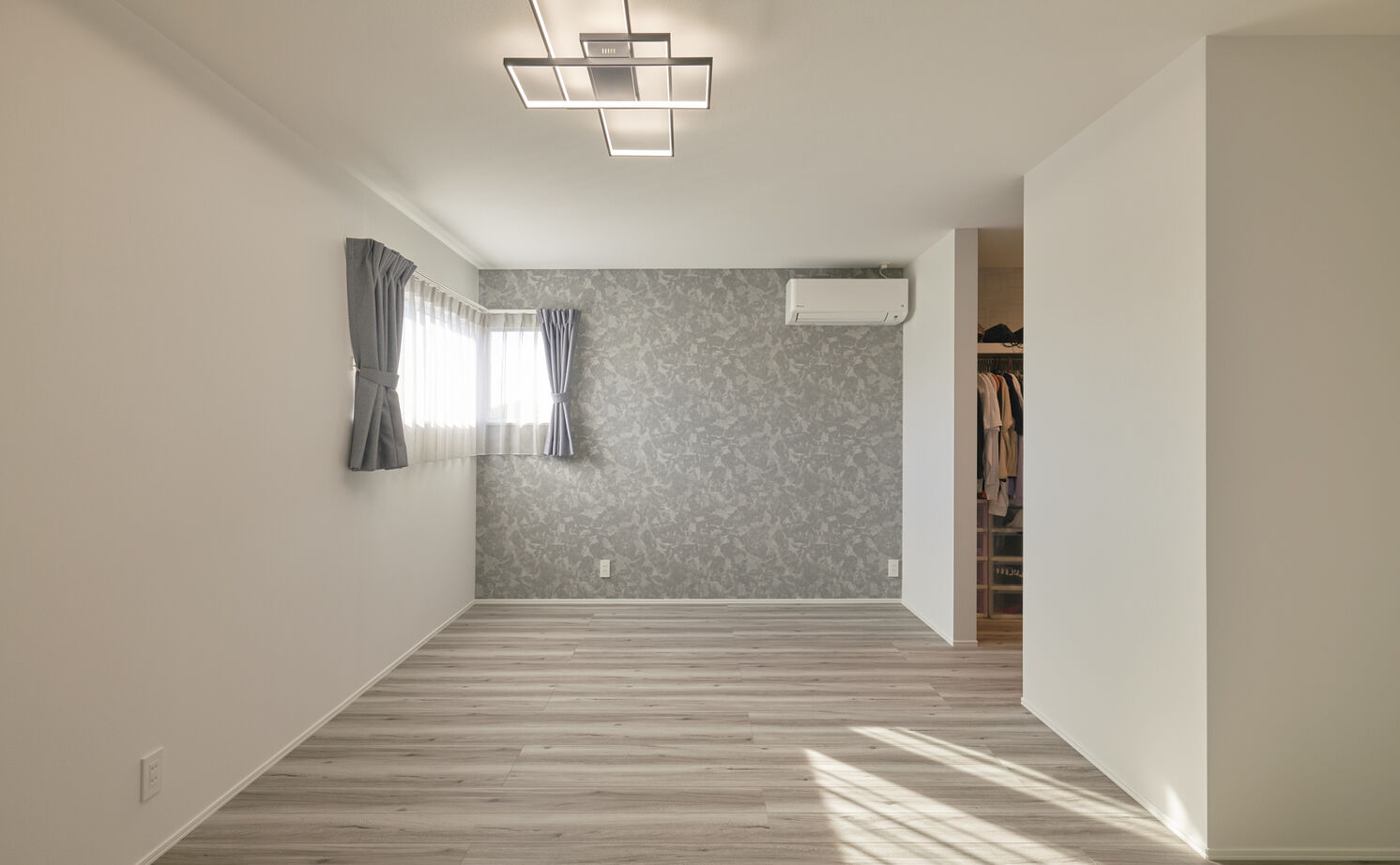 アールギャラリー(アールプランナー) 【3000万円台/ガレージ/2階建て/40坪台/3LDK/間取り図】趣味空間、暮らしやすさを叶えたガレージハウスの建築実例画像15