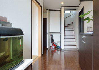 リアルホーム イベントには友人を招いて スマートに暮らしを楽しむ家の建築実例画像6