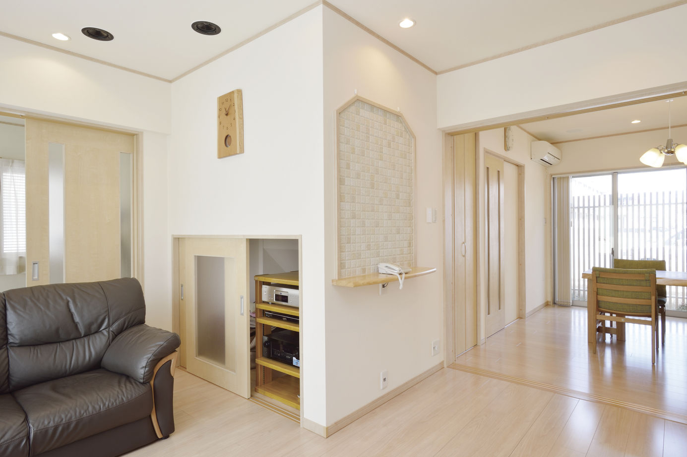 リアルホーム 住み始めてからのコストを軽減　音楽や映画、ジムを楽しむ家の建築実例画像2