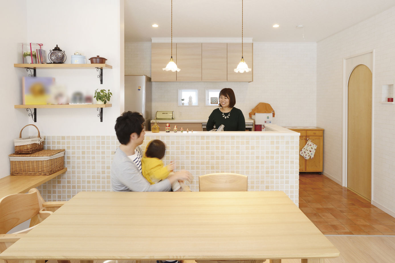 リアルホーム 【三重県/1000万円台/2階建て】建売検討から注文住宅へ。希望を叶えた間取りでかわいい南欧風住宅が完成！の建築実例画像2