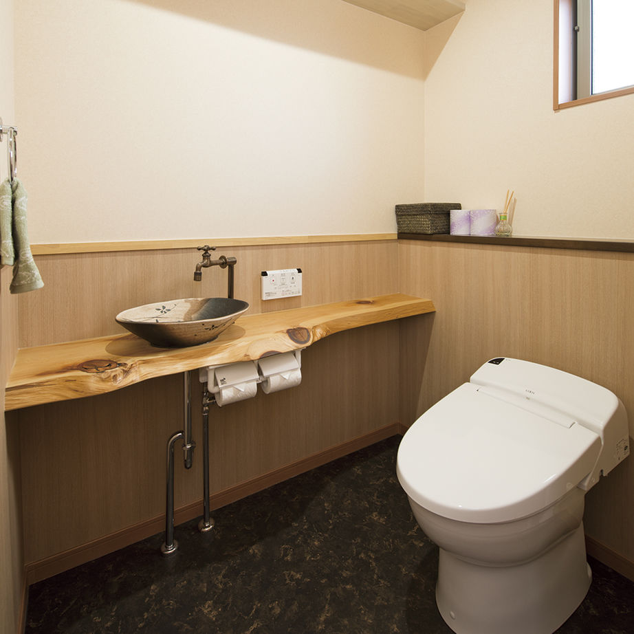 リアルホーム 【平屋×37.1坪×小屋裏収納】玄関土間に縁側!?こだわりの詰まった間取りをプランニング。日本家屋風の実例の建築実例画像9