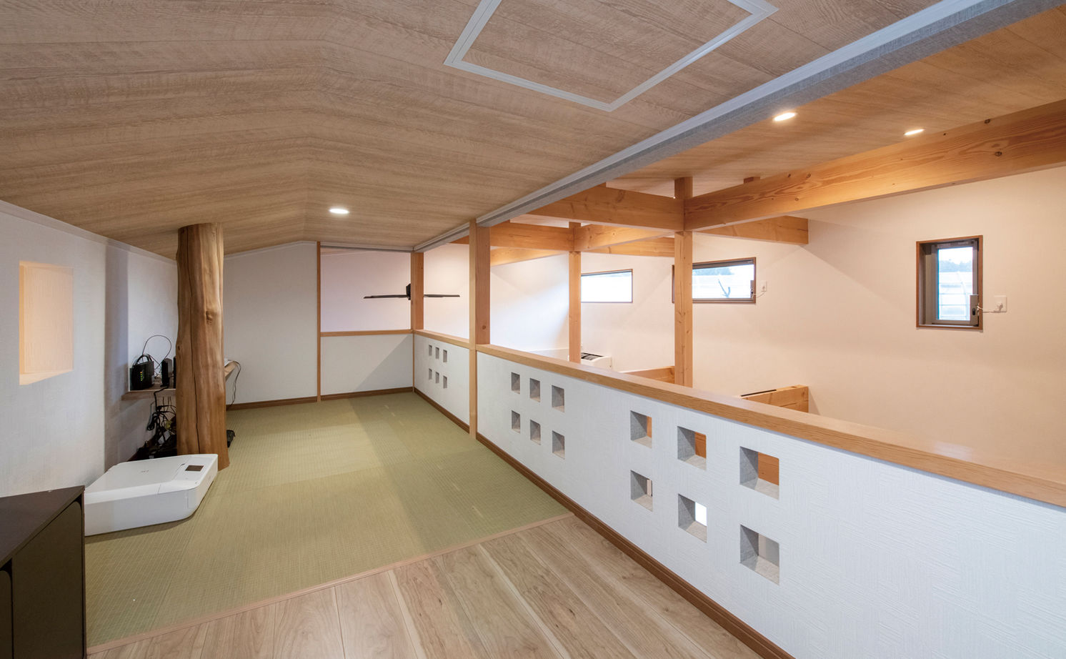 リアルホーム 【平屋/2000万円台/34坪台】エアコン一台で夏も冬も快適！土間収納にロフト、坪庭を設けたこだわりの平屋の建築実例画像5