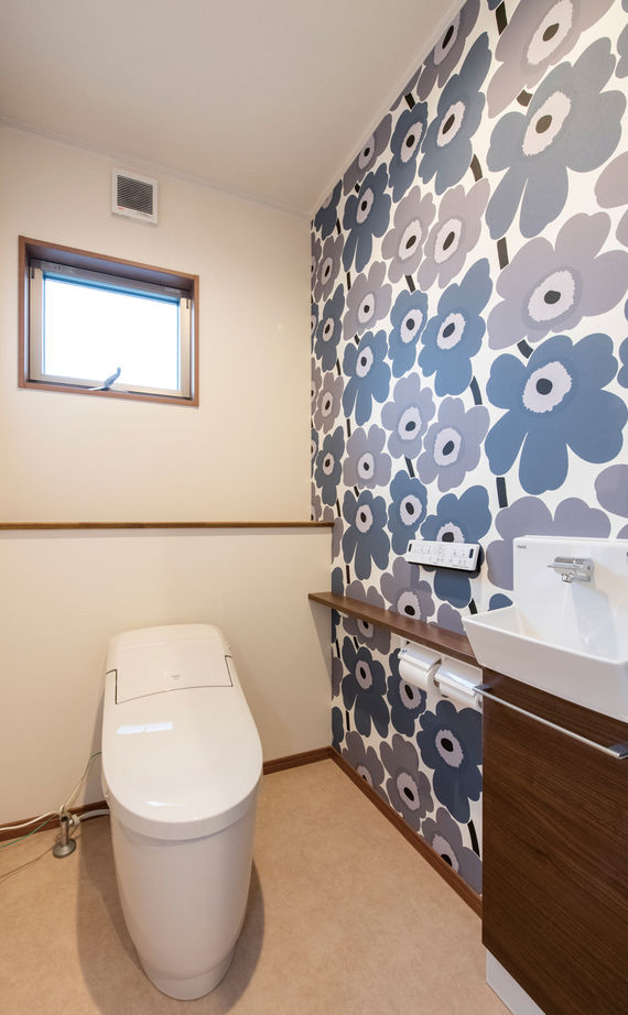 リアルホーム 【平屋/2000万円台/34坪台】エアコン一台で夏も冬も快適！土間収納にロフト、坪庭を設けたこだわりの平屋の建築実例画像12