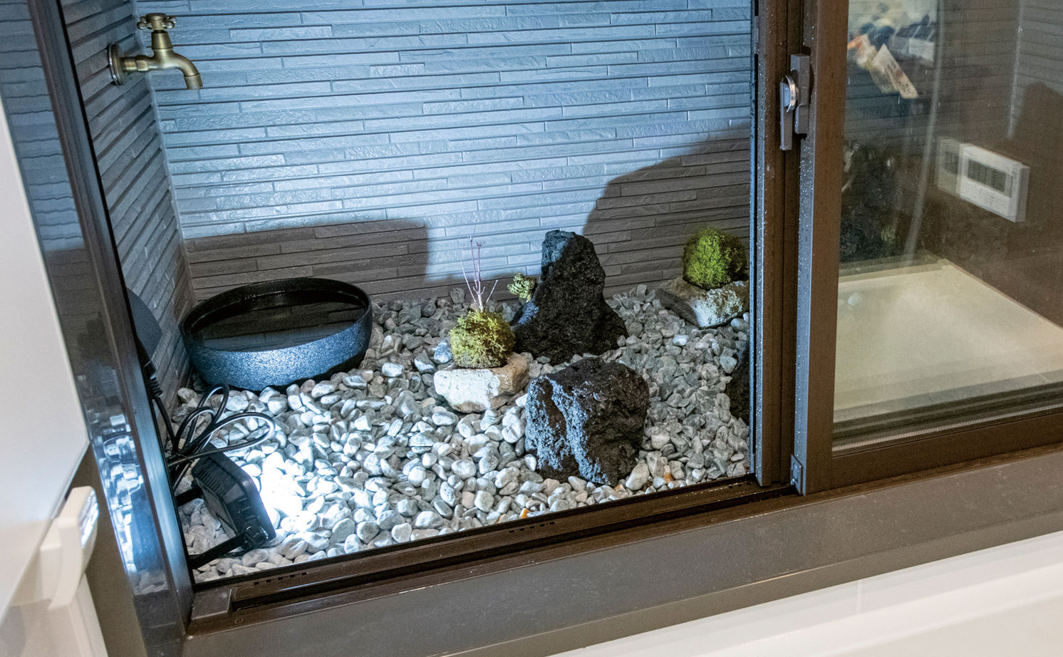 リアルホーム 【平屋/2000万円台/34坪台】エアコン一台で夏も冬も快適！土間収納にロフト、坪庭を設けたこだわりの平屋の建築実例画像15