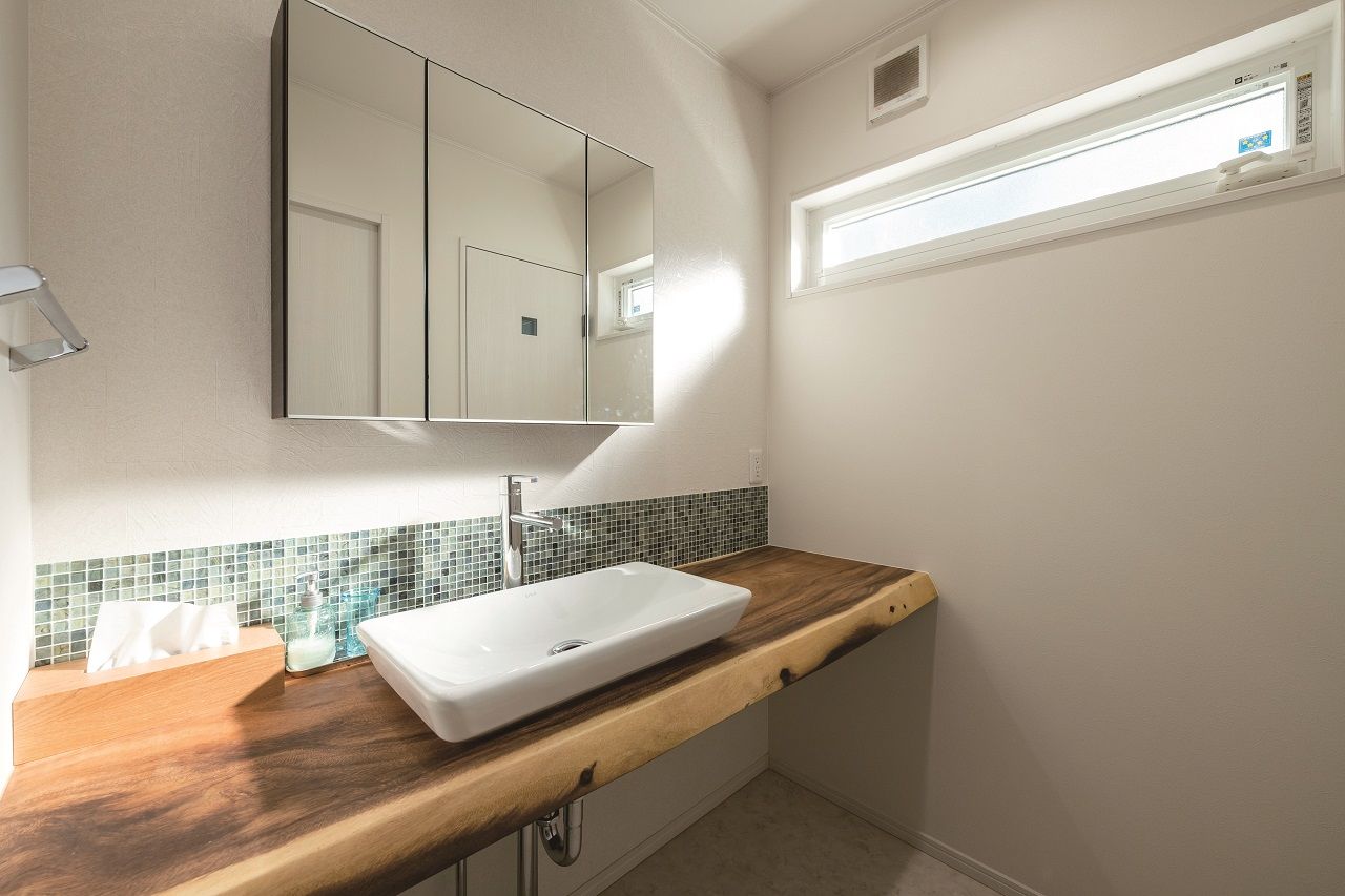 リアルホーム 【平屋20坪台/1000万円台/間取り図】自然豊かな環境で住み心地◎!ロフト、暖炉のあるコンパクトな平屋実例の建築実例画像9