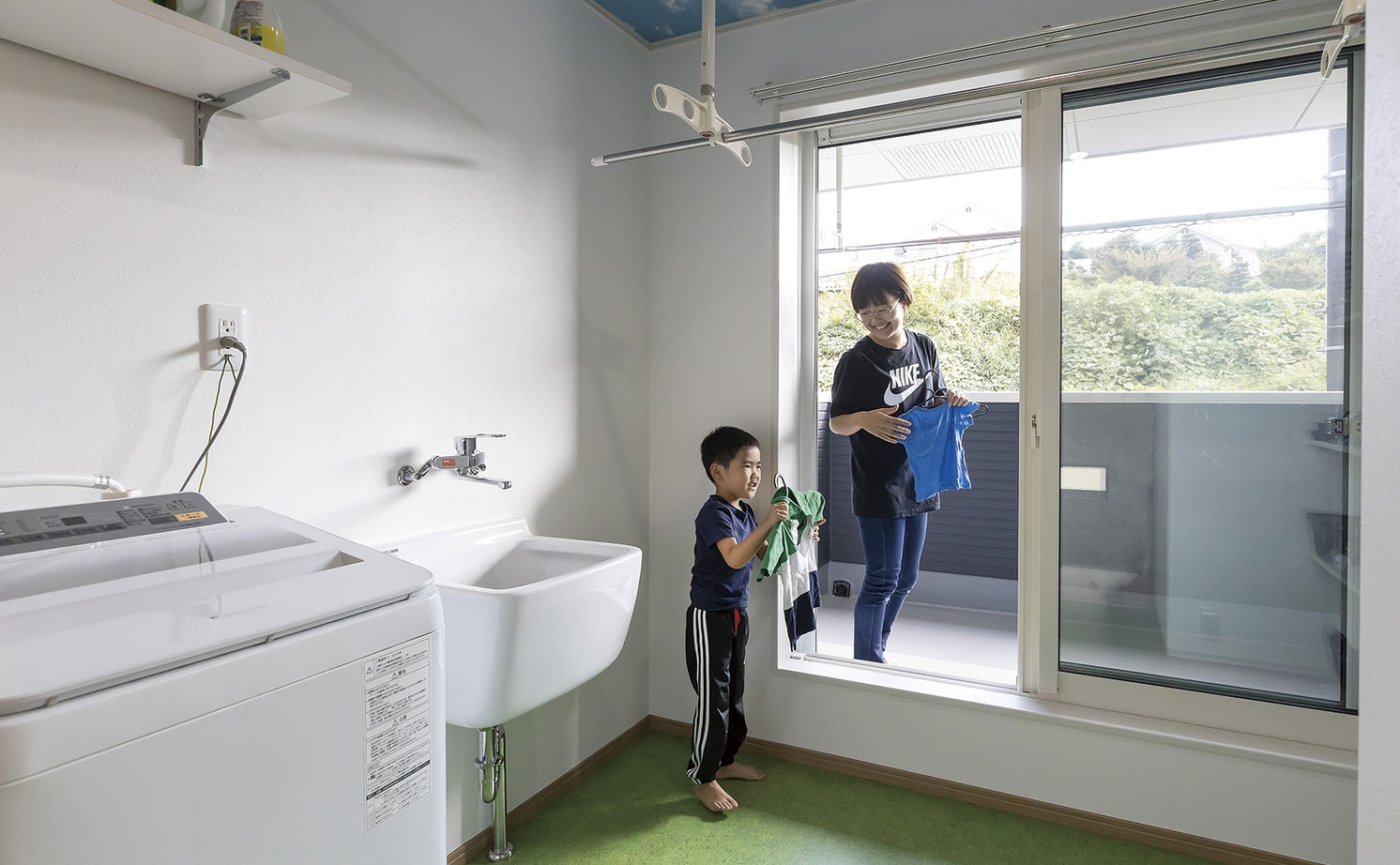 リアルホーム 【三重県|間取り図|2000万円台】家事ラク動線で時短に♪住みやすく、互いがのびのび暮らせる二世帯住宅実例の建築実例画像4