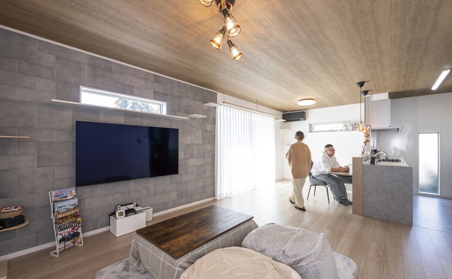 リアルホーム 【本体価格1950万円/間取図有/ガレージ/平屋】豊富な収納や動線にこだわった、愛猫と暮らす趣味を楽しむ家の建築実例画像2