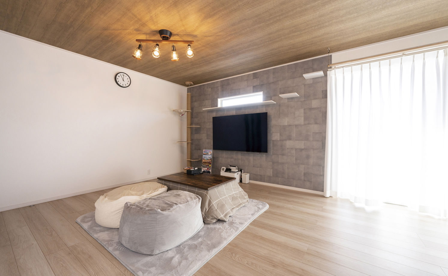 リアルホーム 【本体価格1950万円/間取図有/ガレージ/平屋】豊富な収納や動線にこだわった、愛猫と暮らす趣味を楽しむ家の建築実例画像16