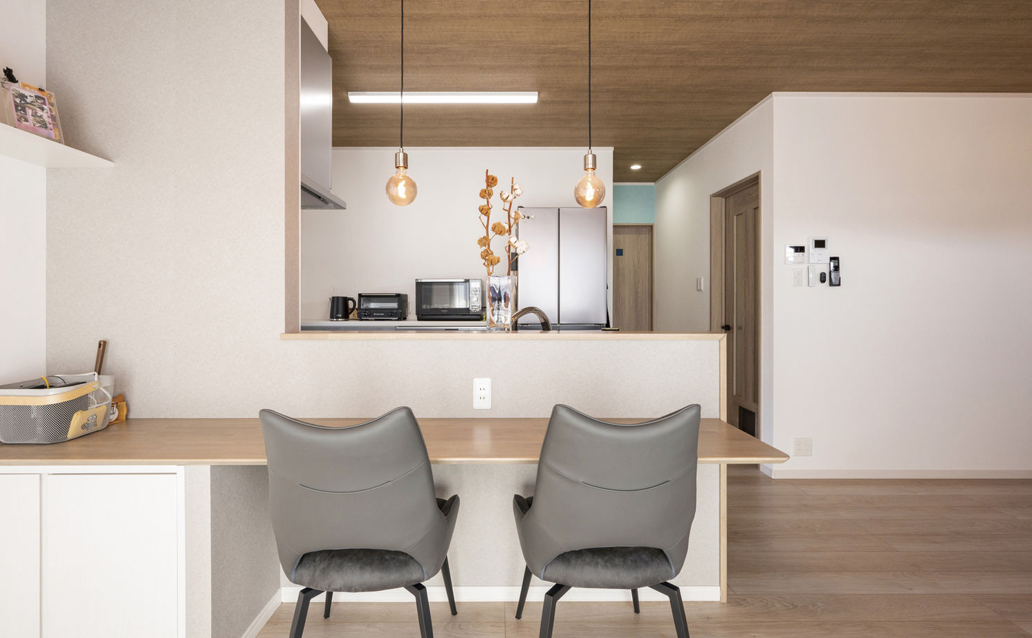 リアルホーム 【本体価格1950万円/間取図有/ガレージ/平屋】豊富な収納や動線にこだわった、愛猫と暮らす趣味を楽しむ家の建築実例画像19