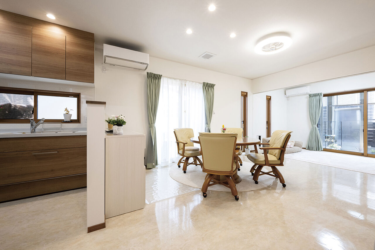 リアルホーム 【三重県|間取り図|2560万円】多機能土間と家事ラク動線が魅力！現在も将来の暮らしも考慮した終の棲家の建築実例画像5