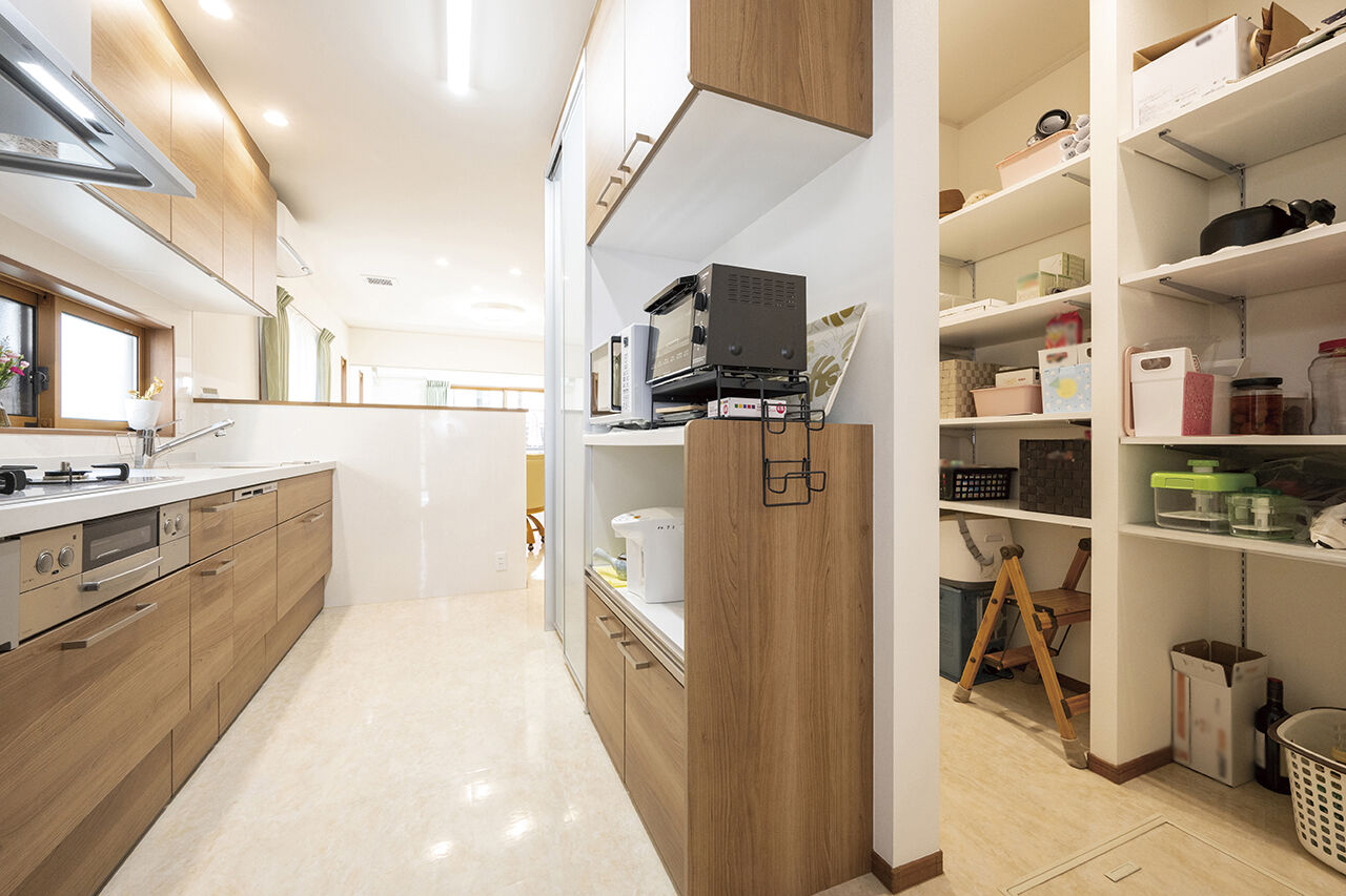 リアルホーム 【三重県|間取り図|2560万円】多機能土間と家事ラク動線が魅力！現在も将来の暮らしも考慮した終の棲家の建築実例画像6