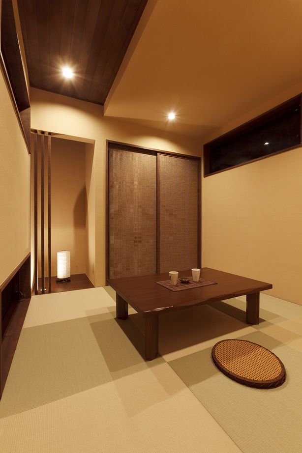 サンジョーホーム 【ビルトインガレージ】2000万円台で叶えた広々としたウッドデッキに中庭のある間取り。ホテルライクな実例の建築実例画像6