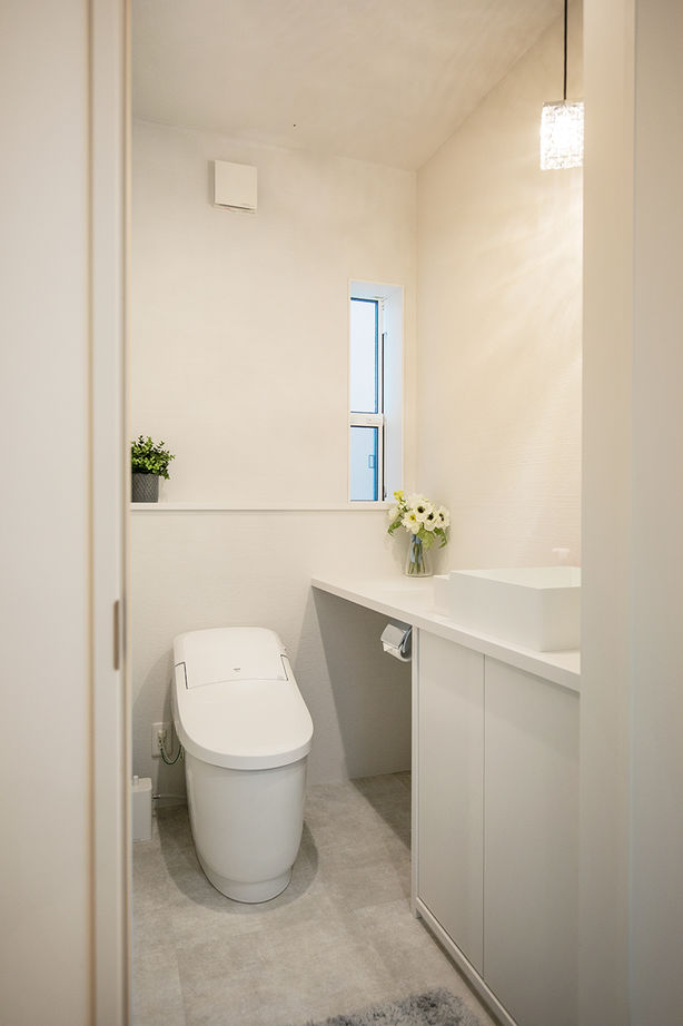 サンジョーホーム 【リゾート×ホテルライク/間取り図】坪庭・中庭で雨音も心地いいBGMに。素材の質感が随所に光る実例の建築実例画像8