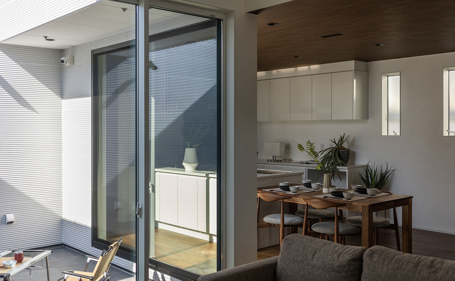 サンジョーホーム 【平屋/中庭/間取り図】モデルハウスを参考にした30坪とは思えない開放的な空間。無駄を省き収納も充実の家の建築実例画像4