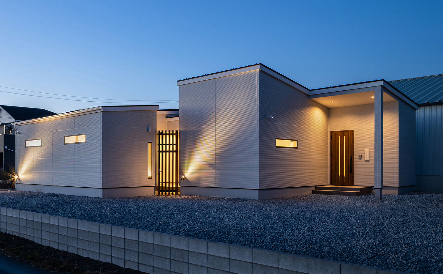 サンジョーホーム 【平屋/中庭/間取り図】モデルハウスを参考にした30坪とは思えない開放的な空間。無駄を省き収納も充実の家の建築実例画像11