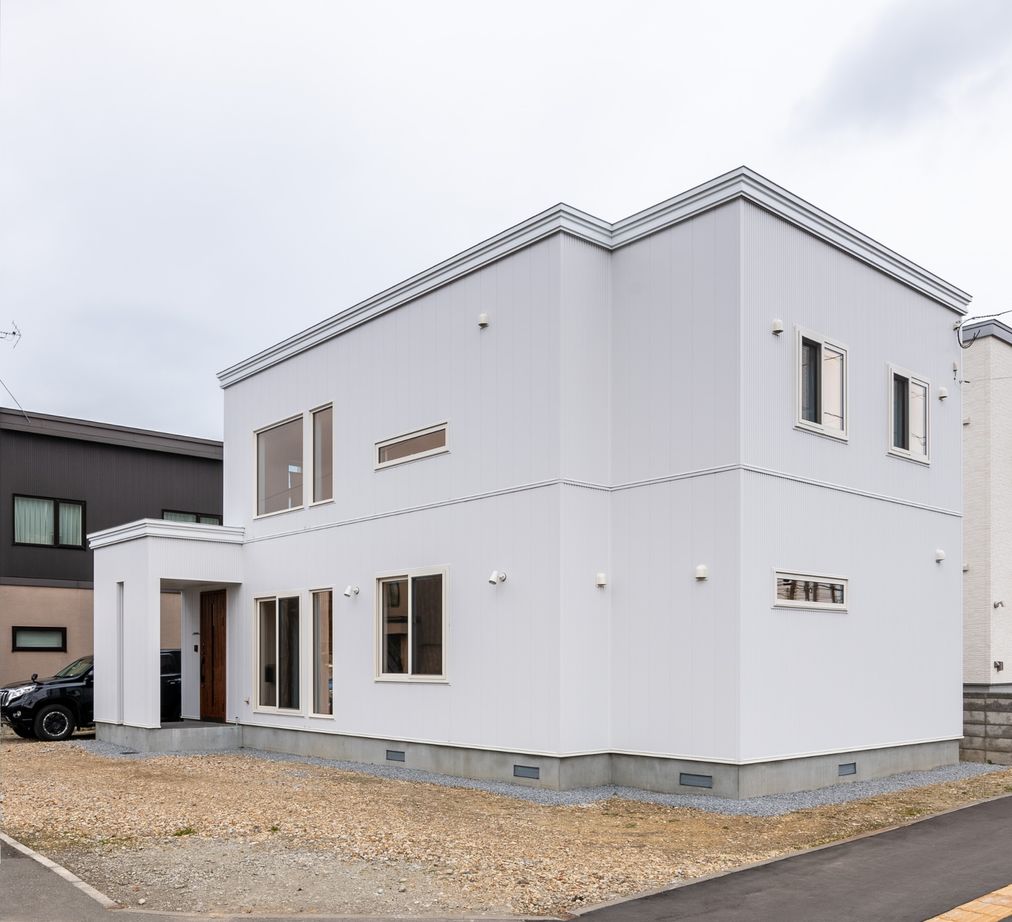 大進ホーム 【札幌市/4LDK/43坪/間取り図有り/2000万円台】冬でも暖かい床暖房仕上げの土間で家族が繋がる住まいの建築実例画像2