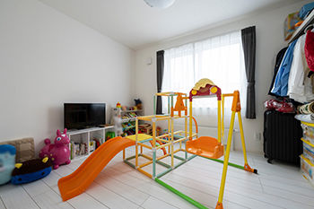 大進ホーム 【2000万円台／35坪】収納計画を立て、片付けやすさと家事ラク動線を実現。1階にインナーガレージ＆LDKの建築実例画像9