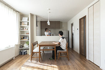 大進ホーム 【2000万円台／31坪】愛情をもっていたモノたちをイメージ通りキレイに収納！気持ちがぐんと盛り上がる新居の建築実例画像2