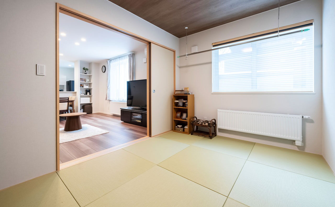 大進ホーム 【札幌市／68.5坪／二世帯】それぞれの暮らしやすさと安心感を両立させた、完全分離型の二世帯住宅の建築実例画像6