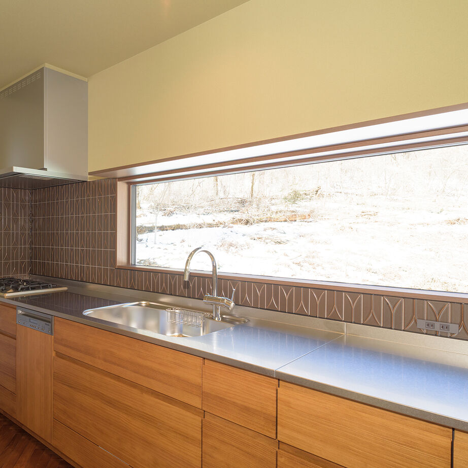 Eco＋Kamiken　上里建設 【4000～4500万円】自然と調和し、四季を愉しむ平屋の建築実例画像3