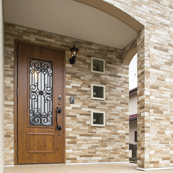 アイワホーム 【本体価格2336万円/48.03坪】理想の世界感を叶えた、光溢れるシャビーシックで柔らかな空気が漂う白い家の建築実例画像10