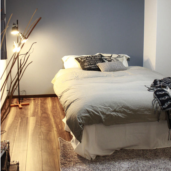 アイワホーム 【本体価格2290万円/30.9坪】シャープな勾配のある屋根とブラックの外壁がひときわ目を引く平屋の住まいの建築実例画像10