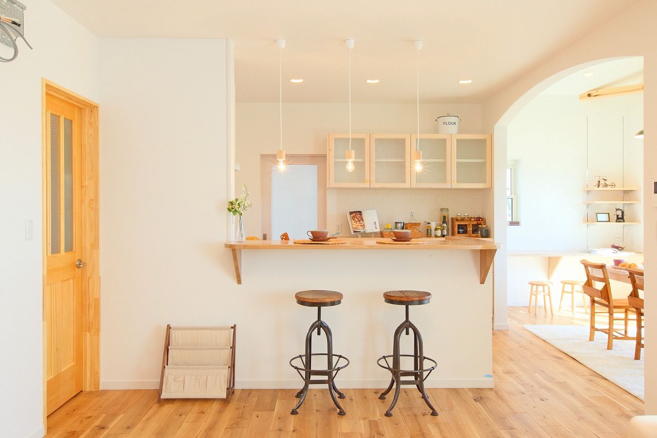 アイワホーム 【本体価格2430万円/61.6坪】趣味を楽しむガレージのあるナチュラルテイストの住まいの建築実例画像3