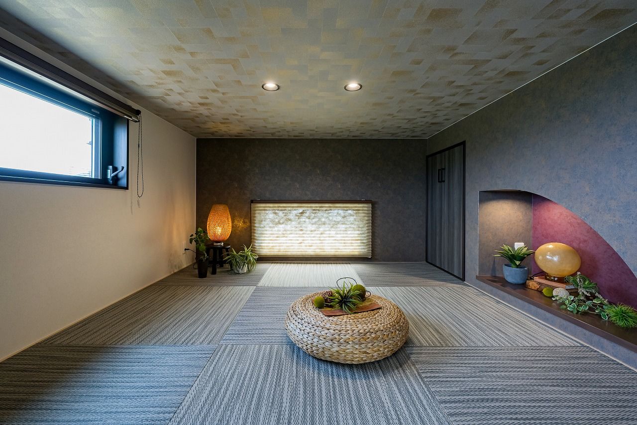 アイワホーム 【本体価格2680万円/37.2坪】高い天井のリビングと低い天井の和室がある、空間を上手に使った平屋の建築実例画像5