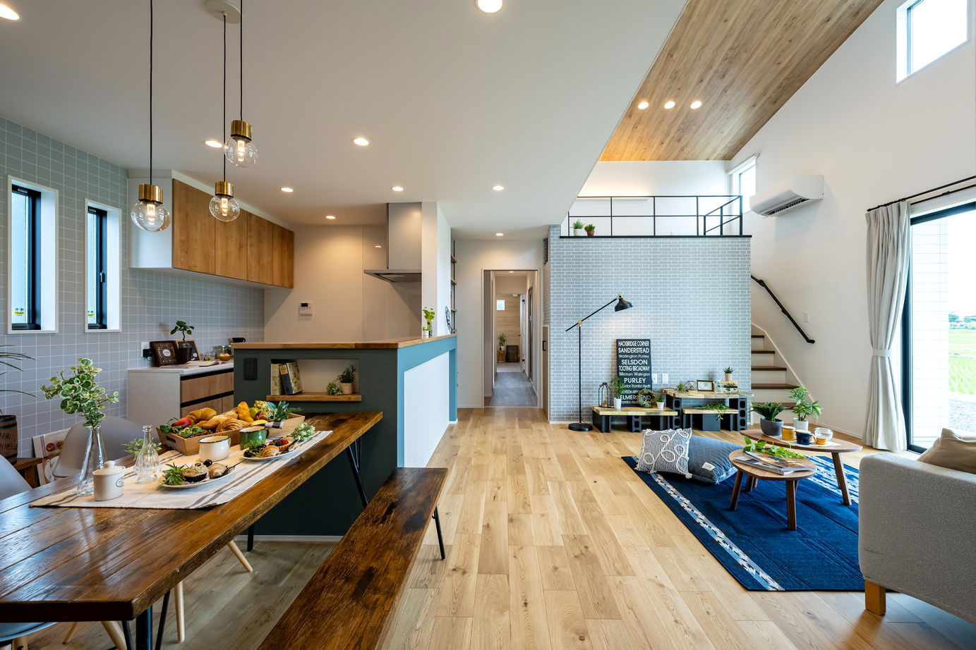 アイワホーム 【本体価格2680万円/39.0坪/平屋】白のラップサイディングが爽やかな平屋の建築実例画像2