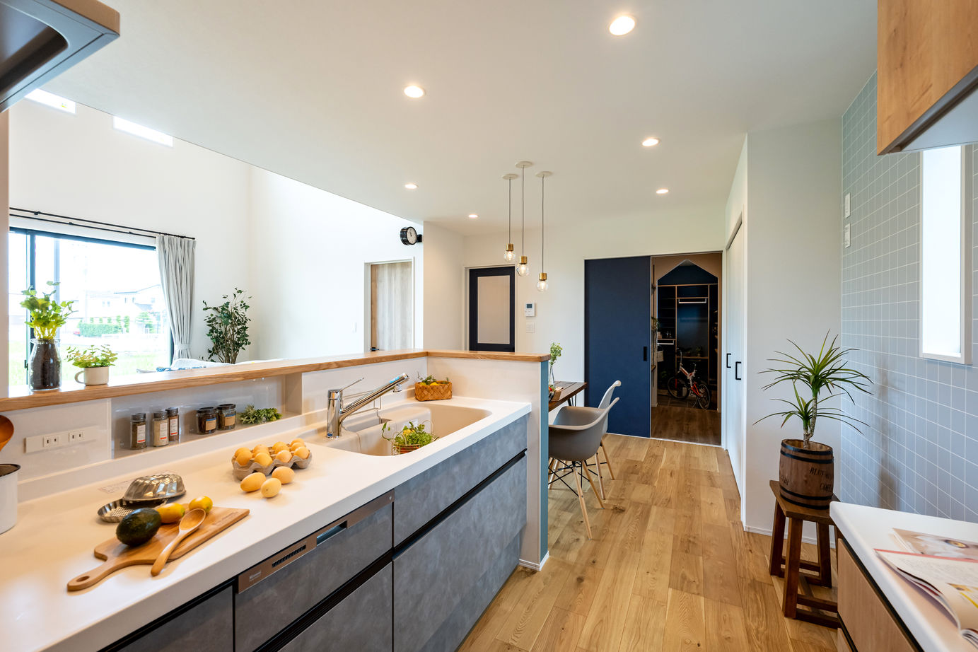 アイワホーム 【本体価格2680万円/39.0坪/平屋】白のラップサイディングが爽やかな平屋の建築実例画像5