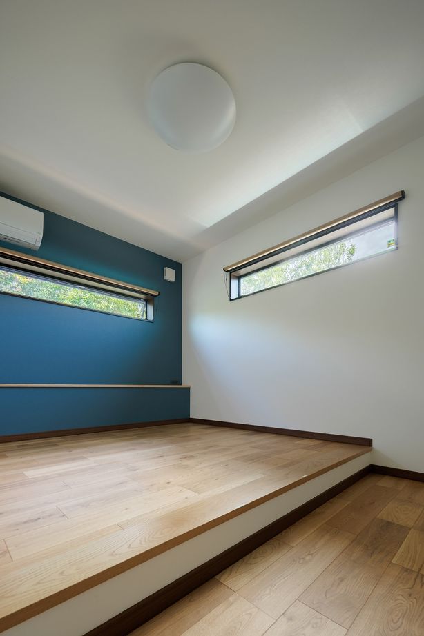 アイワホーム 【本体価格2500万円/34.8坪/平屋】直線的なフォルムが印象的。開放的な空間に映える無垢材の心地よさの建築実例画像9