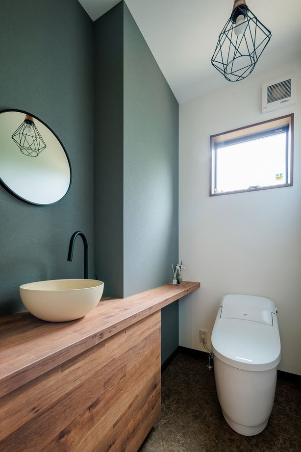 アイワホーム 【本体価格2500万円/34.8坪/平屋】直線的なフォルムが印象的。開放的な空間に映える無垢材の心地よさの建築実例画像10