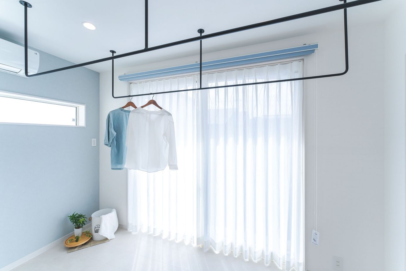 アイワホーム 【本体価格2500～2999万円/42.7坪】開放感溢れる天井とのびやかな空間でメリハリのある暮らしを楽しむ平屋の建築実例画像7