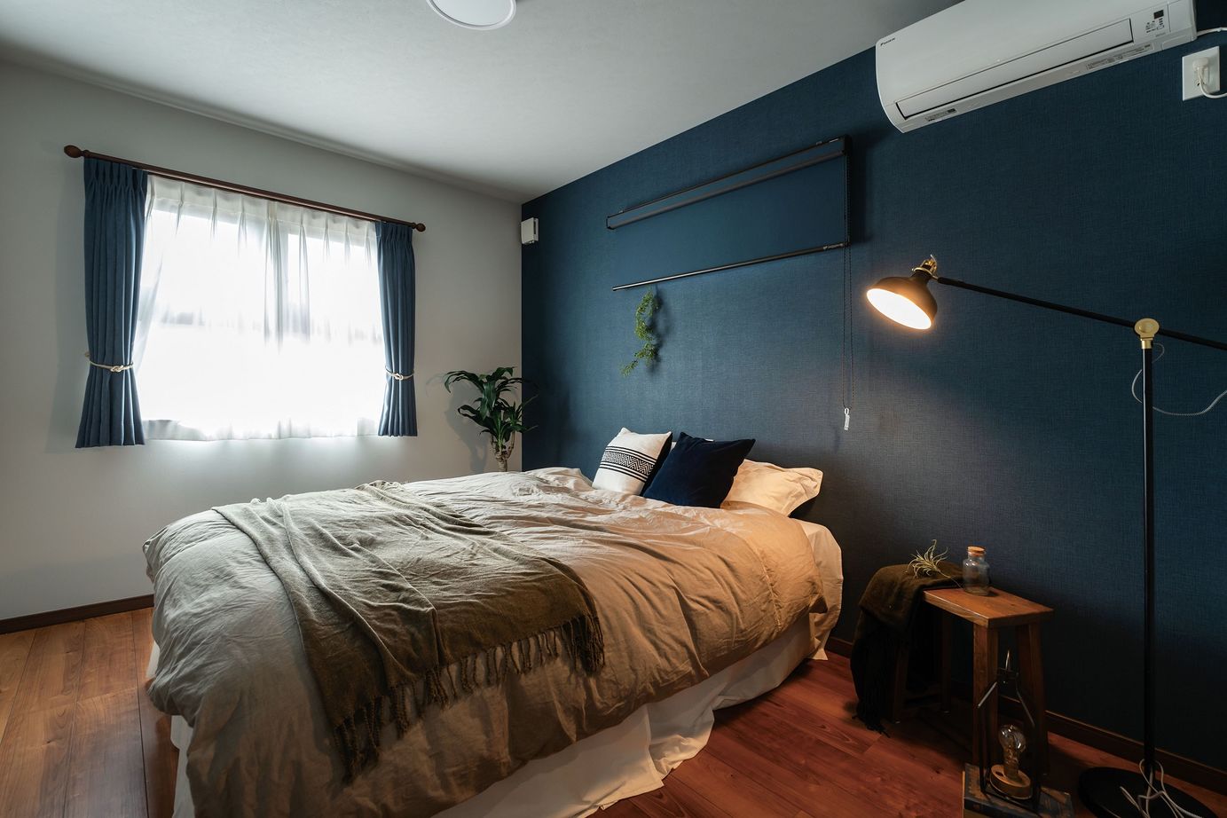 アイワホーム 【本体価格2500～2999万円/42.7坪】開放感溢れる天井とのびやかな空間でメリハリのある暮らしを楽しむ平屋の建築実例画像8