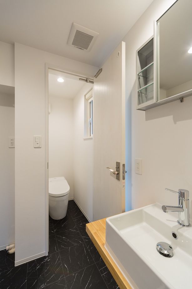 クオリティハウス／新潟材協 離れの住まい「theプライベート」の建築実例画像8