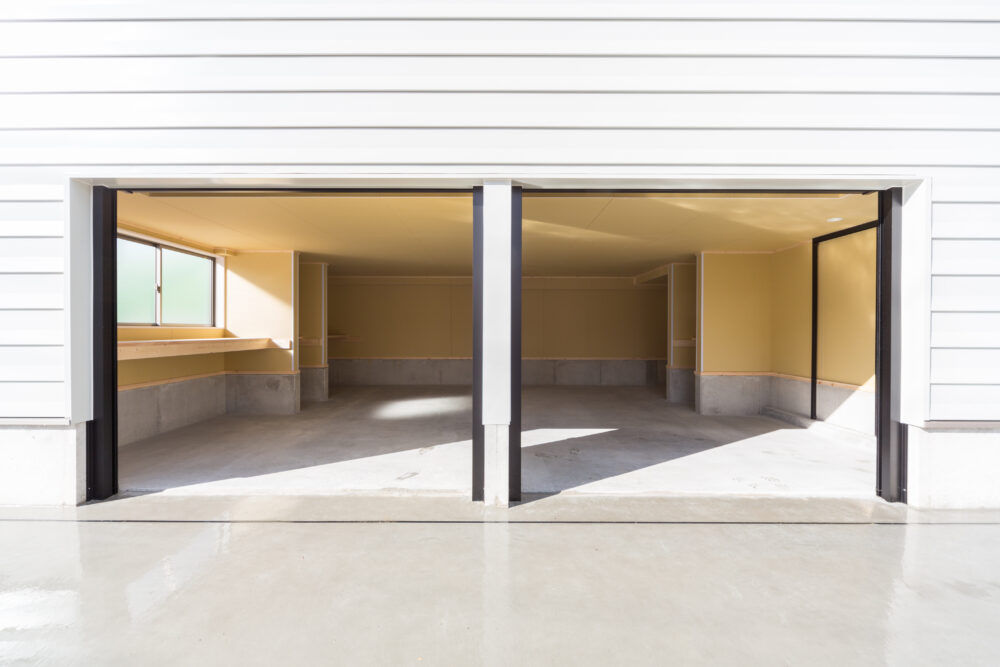 クオリティハウス／新潟材協 インナーガレージとスカイテラスのある家の建築実例画像9