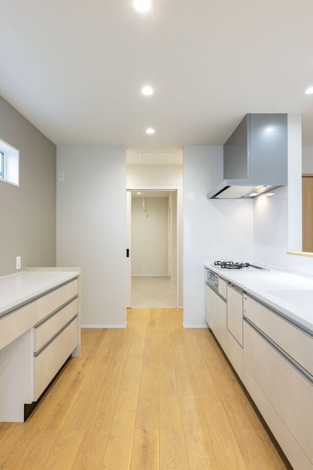 クオリティハウス／新潟材協 田園風景と四季の変化を取り込んだ長期優良住宅の建築実例画像3