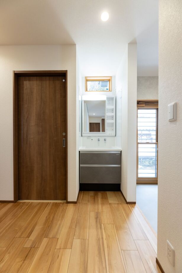 クオリティハウス／新潟材協 自然に溶け込むナチュラルなおうち（新発田市 T様邸）の建築実例画像6