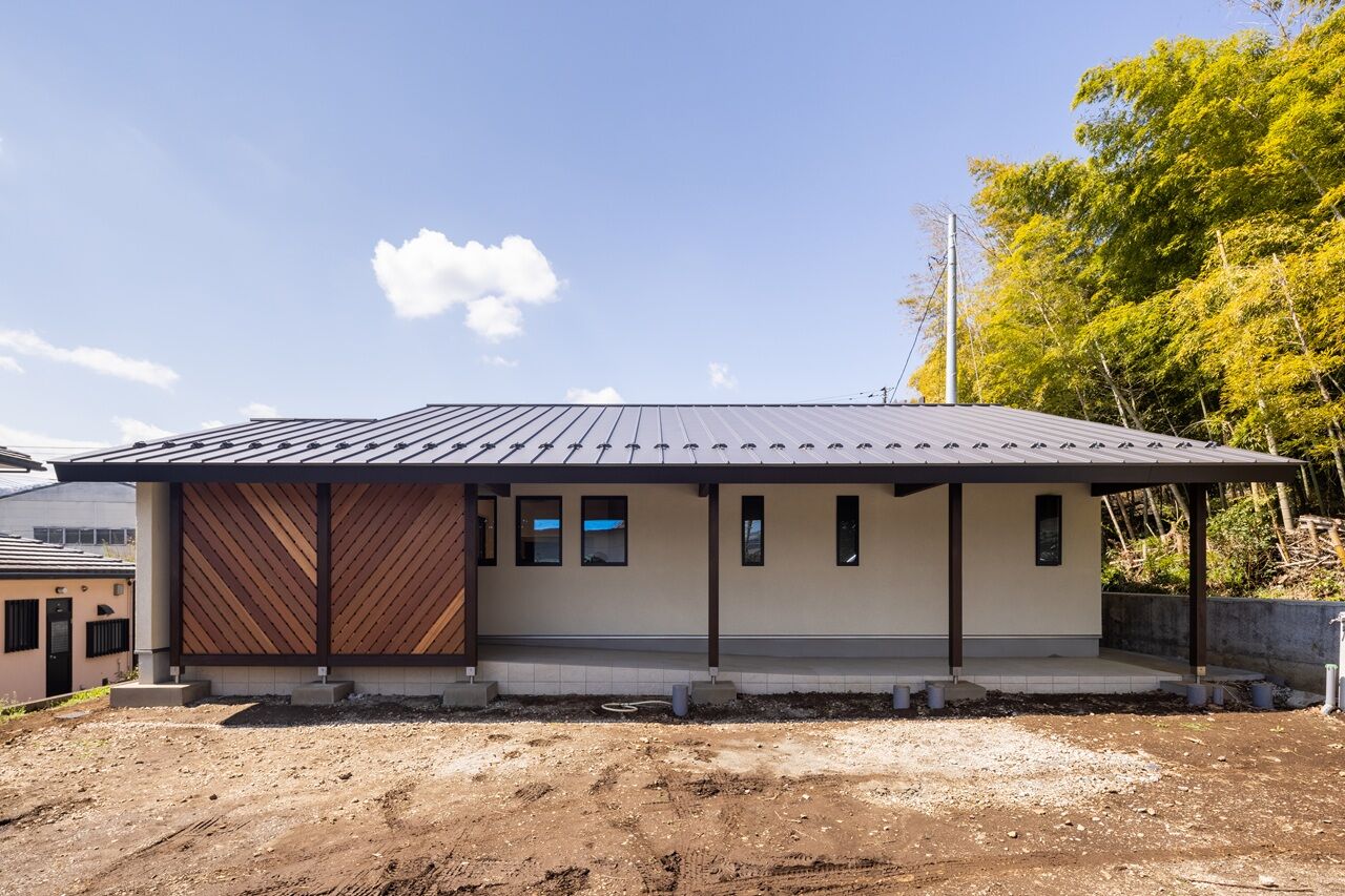 自然と木の家　スミャスク 【自然素材/1000万円台/平屋】いつまでも快適に暮らせるバリアフリー仕様の平屋の建築実例画像2