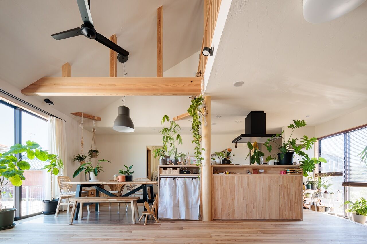 自然と木の家　スミャスク 【湘南/1000万円台/自然素材/間取り図】平屋のように暮らせる、オープンな吹抜けリビングの家の建築実例画像4