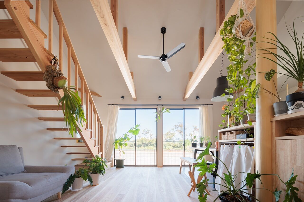 自然と木の家　スミャスク 【湘南/1000万円台/自然素材/間取り図】平屋のように暮らせる、オープンな吹抜けリビングの家の建築実例画像6