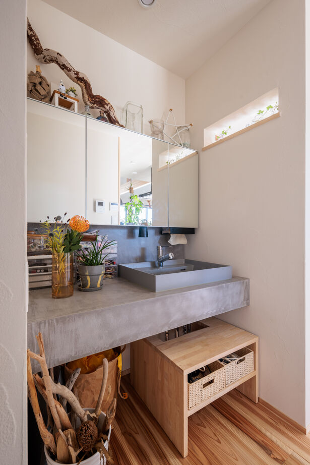 自然と木の家　スミャスク 【湘南/1000万円台/自然素材/間取り図】平屋のように暮らせる、オープンな吹抜けリビングの家の建築実例画像8