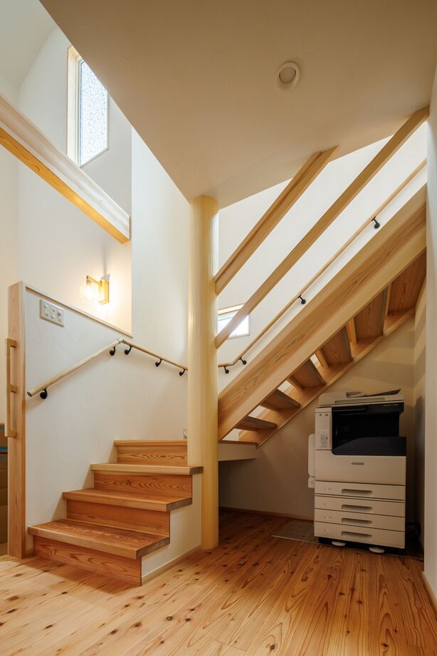 自然と木の家　スミャスク 【自然素材/吹抜け】大切な思い出と共に暮らしは続く。職人の手仕事が光る和モダンの住まいの建築実例画像5