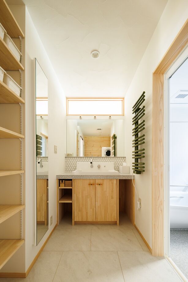 自然と木の家　スミャスク 【自然素材/吹抜け】大切な思い出と共に暮らしは続く。職人の手仕事が光る和モダンの住まいの建築実例画像7