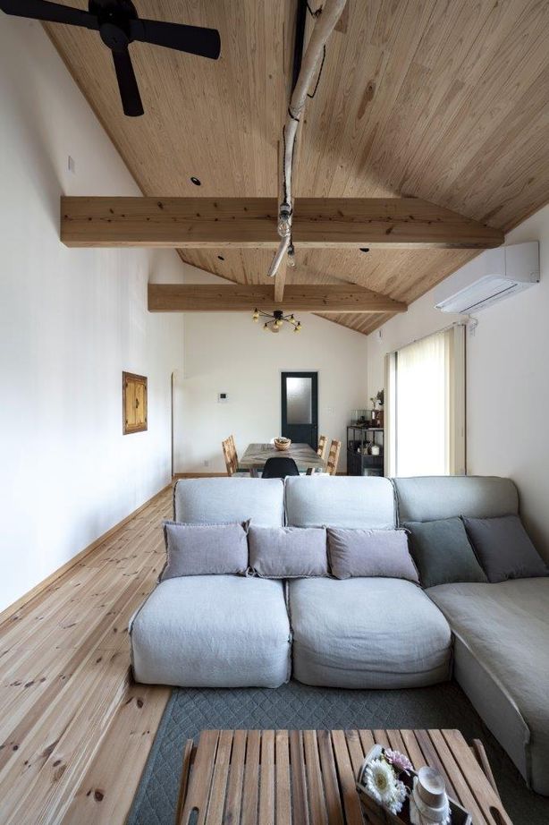 コスモレーベン 【1500万円~1999万円で建てた平屋】夫婦の時間を楽しむ住まい×個人の時間も楽しめる空間づくりが自慢の家の建築実例画像2