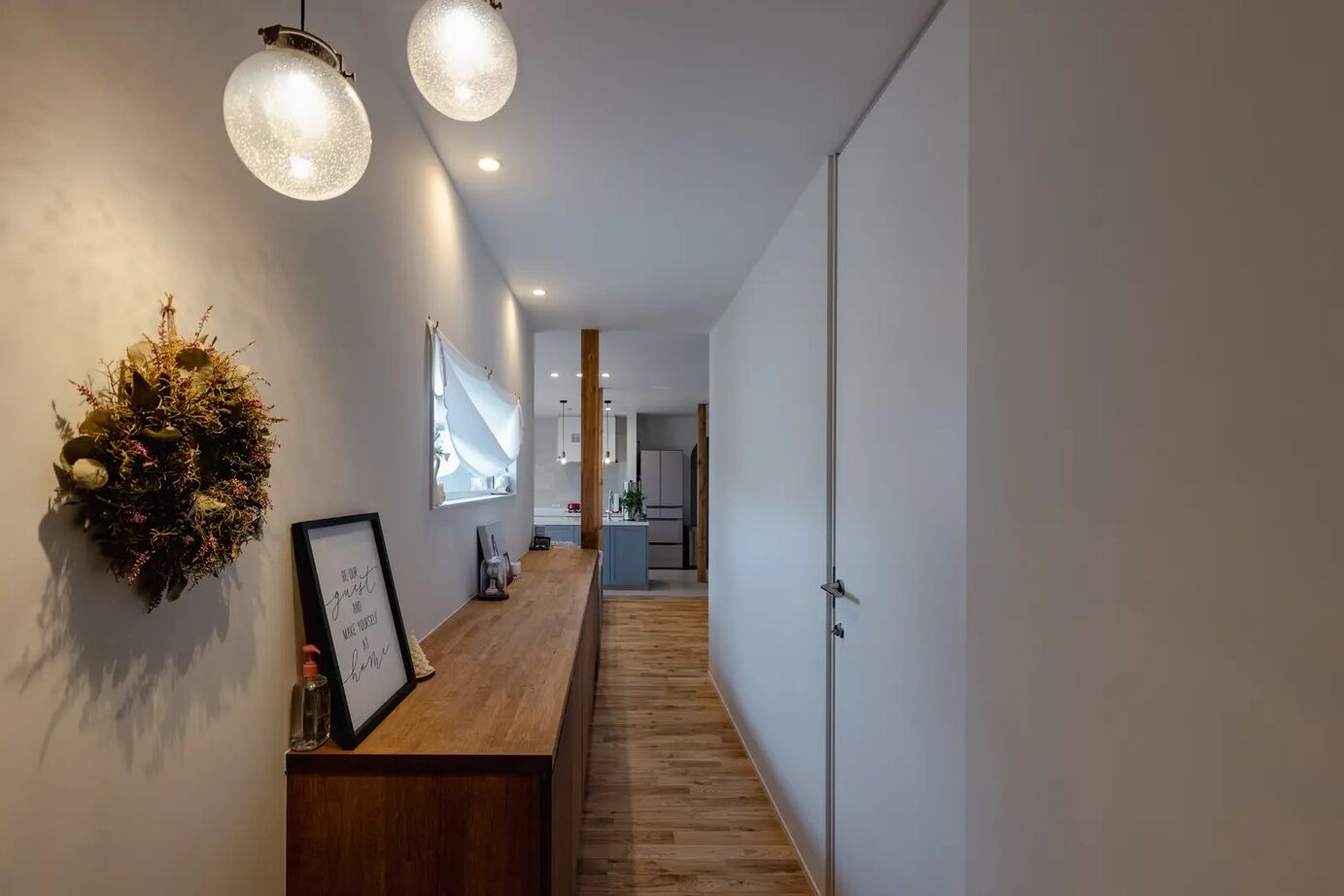 リキュー 【蒲郡市/30坪台/平屋風】光に満たされた趣味を生かす住まいの建築実例画像2