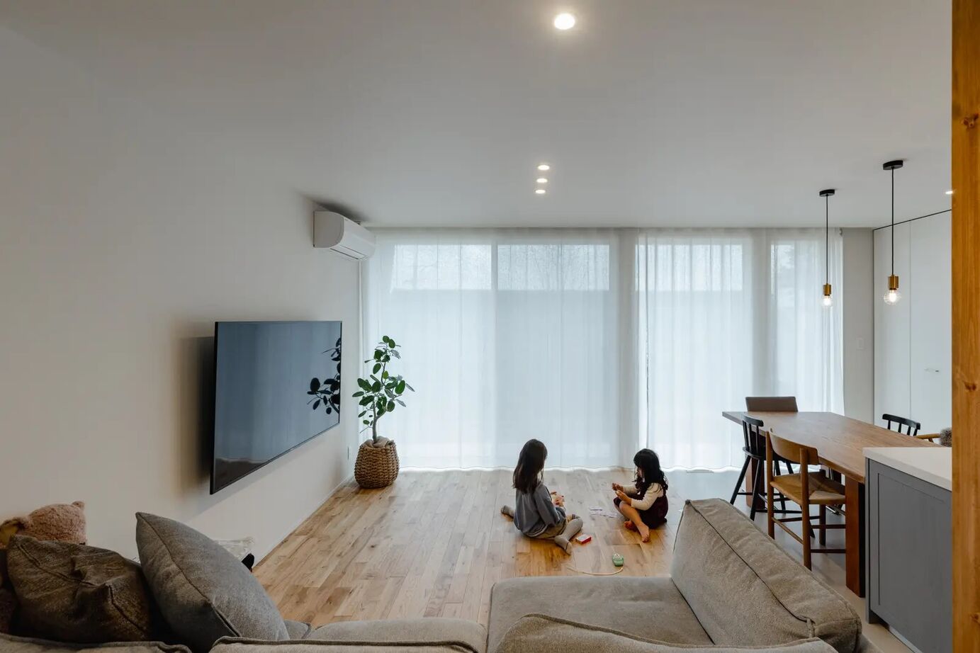 リキュー 【蒲郡市/30坪台/平屋風】光に満たされた趣味を生かす住まいの建築実例画像3