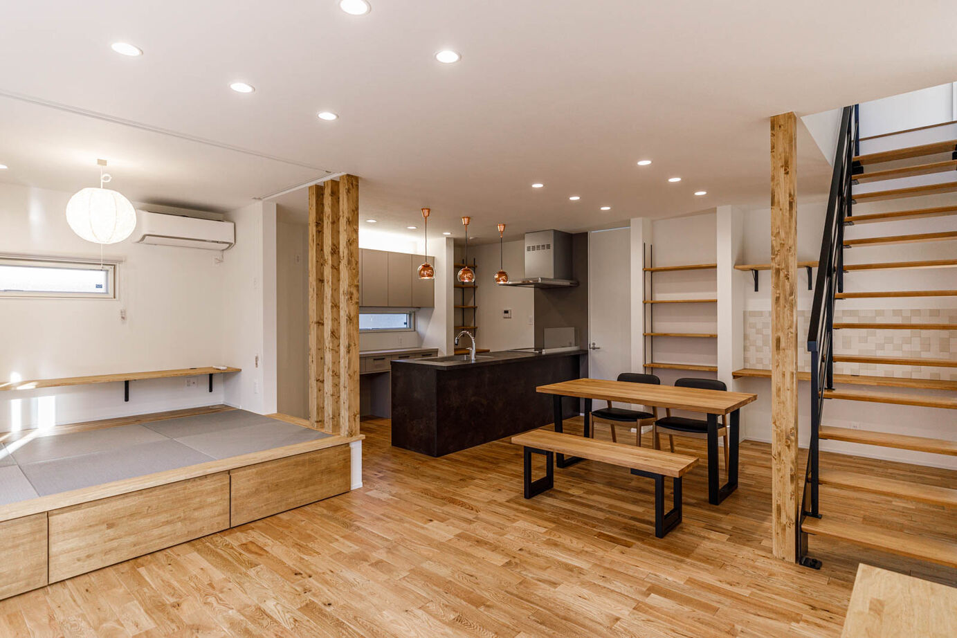 リキュー 【西尾市/30坪台/二世帯住宅/温熱等級6】記憶を繋ぐ二世帯住宅の建築実例画像2