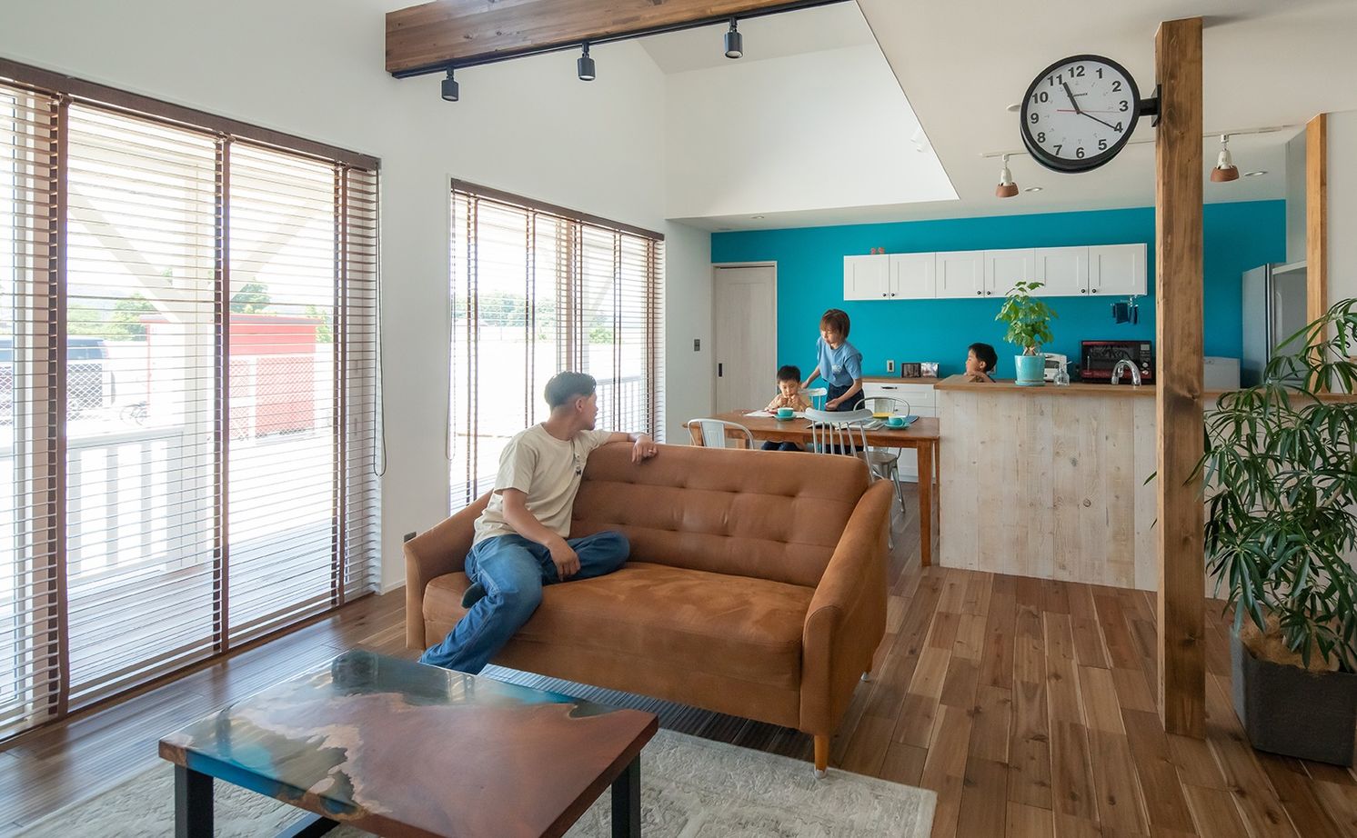 ルポハウス一級建築士事務所 【滋賀/平屋/2000万円台/30坪台/間取り図】ココスヤシが映えるカリフォルニアスタイルの家の建築実例画像8