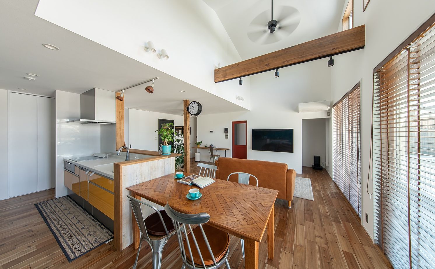 ルポハウス一級建築士事務所 【滋賀/平屋/2000万円台/30坪台/間取り図】ココスヤシが映えるカリフォルニアスタイルの家の建築実例画像17